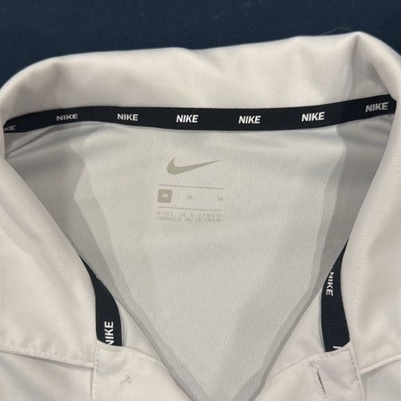University of Michigan polo Nike size medium - Picture 3 of 5